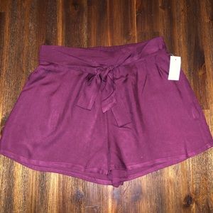 NWT purple flowy shorts!